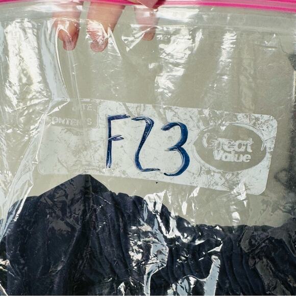 DKNY Navy blue one piece ruched bathing suit woman’s size 10 - Picture 8 of 8